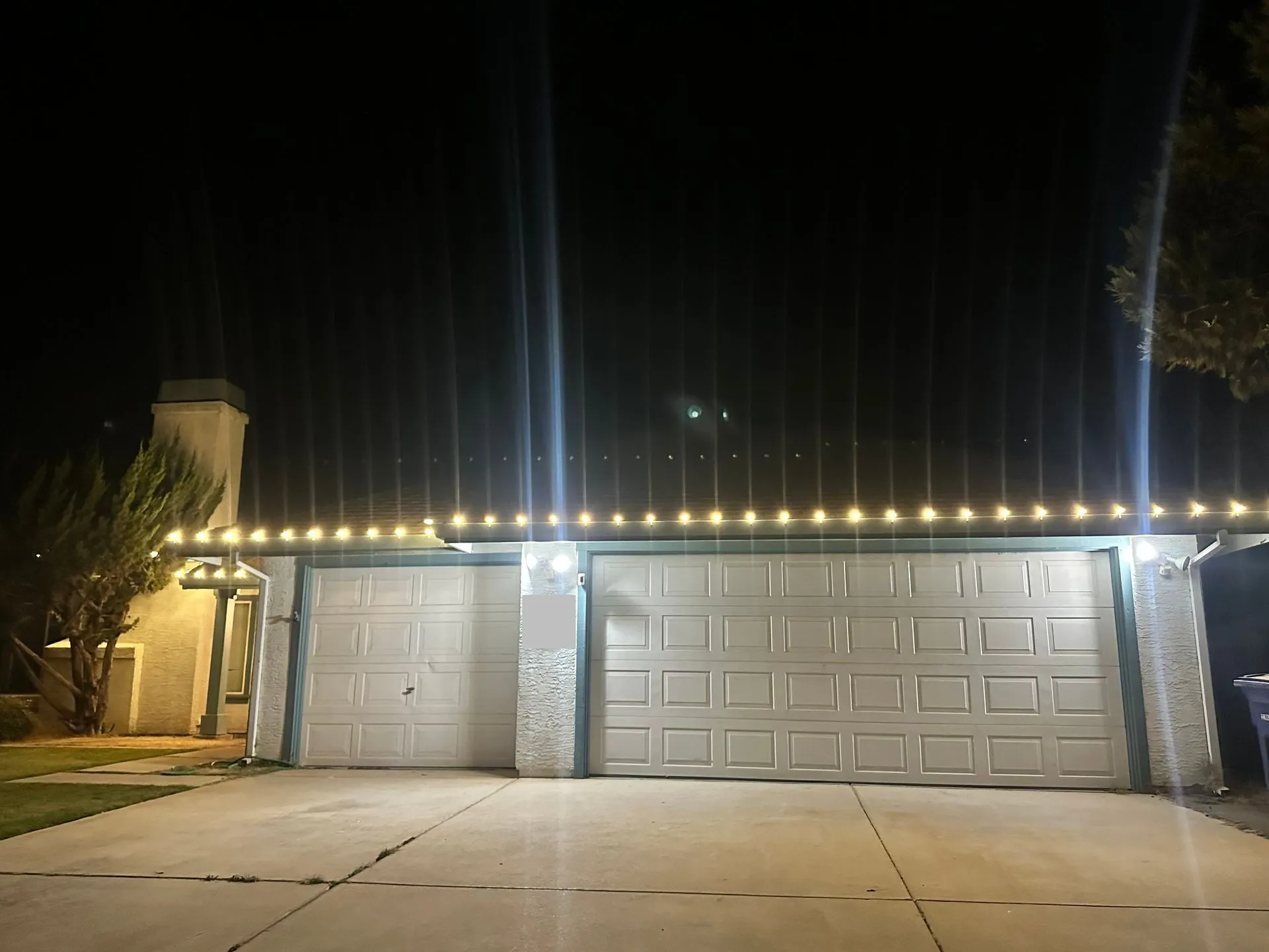 Residential Christmas Light Installation